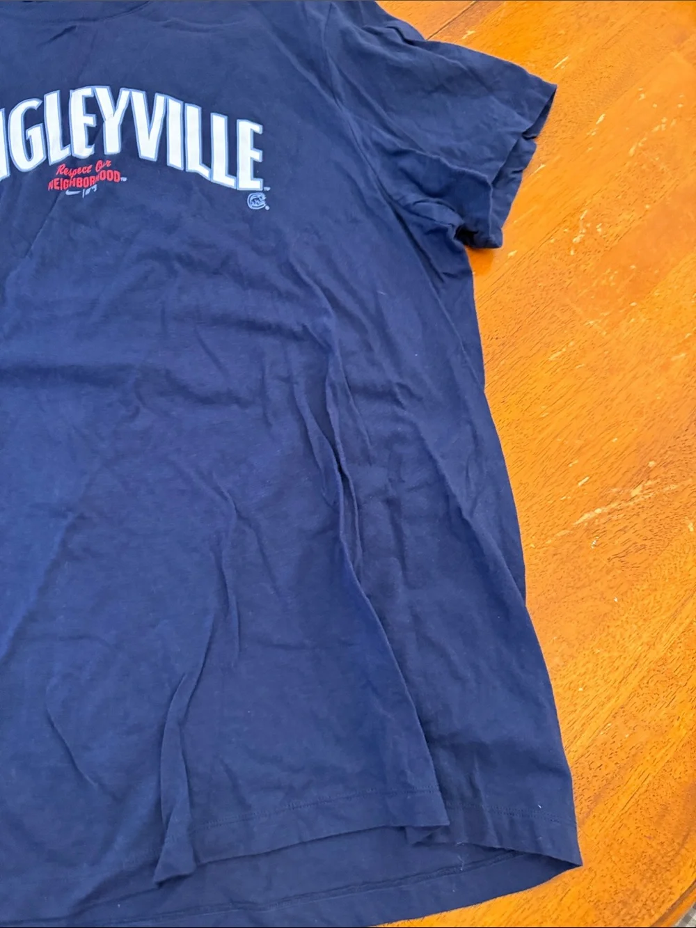 Nike Navy and White Wrigleyville Graphic Tee xxl Chicago Cubs